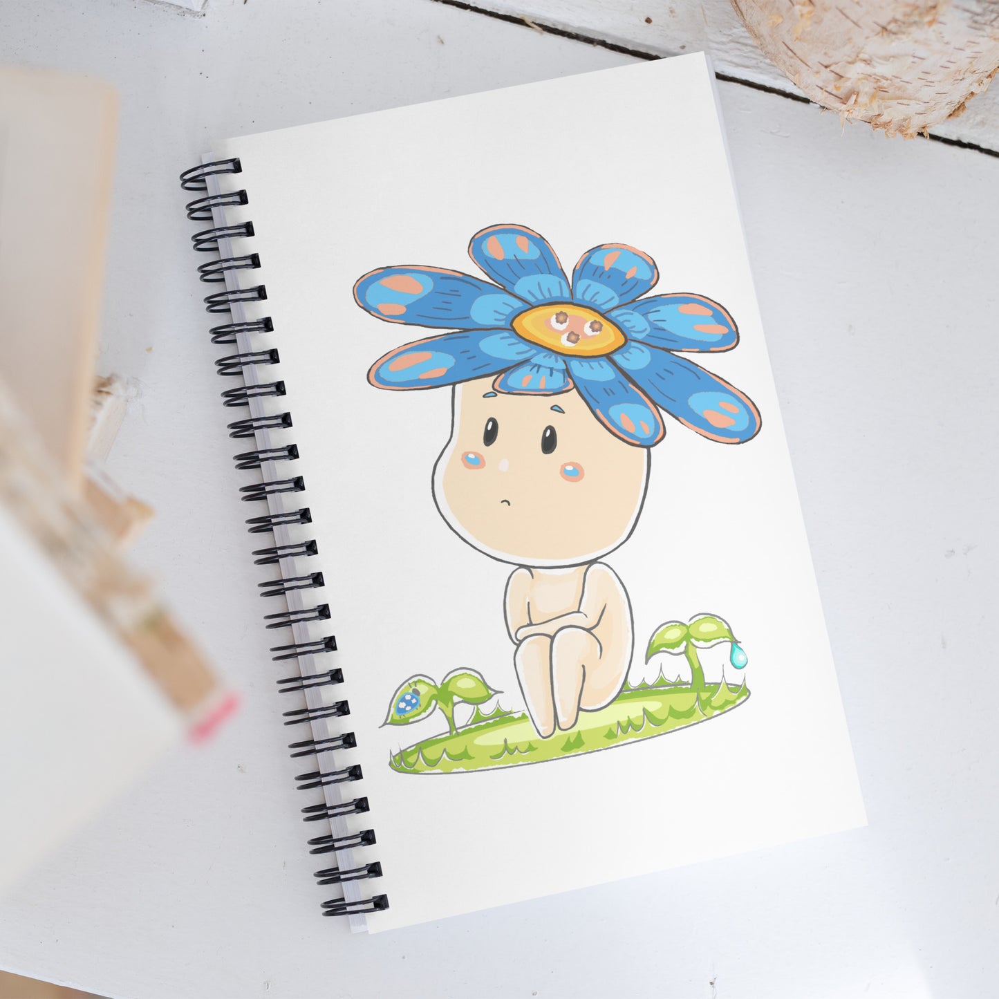 Blue Daisy Hanako - Spiral notebook
